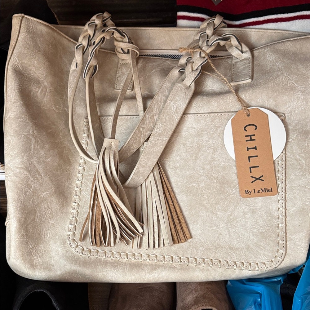 Purse With Matching Wallet - Picture 2 of 4